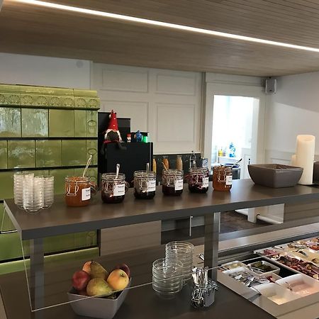Die Krone - Hotel Garni 키르히자르텐 외부 사진