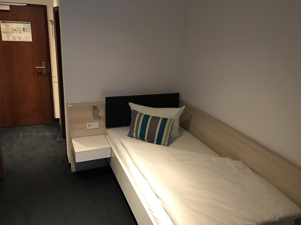Die Krone - Hotel Garni 키르히자르텐 외부 사진