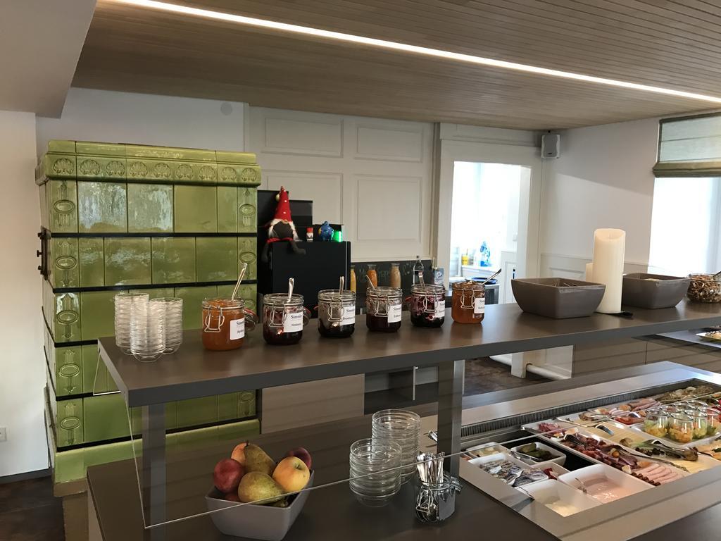 Die Krone - Hotel Garni 키르히자르텐 외부 사진